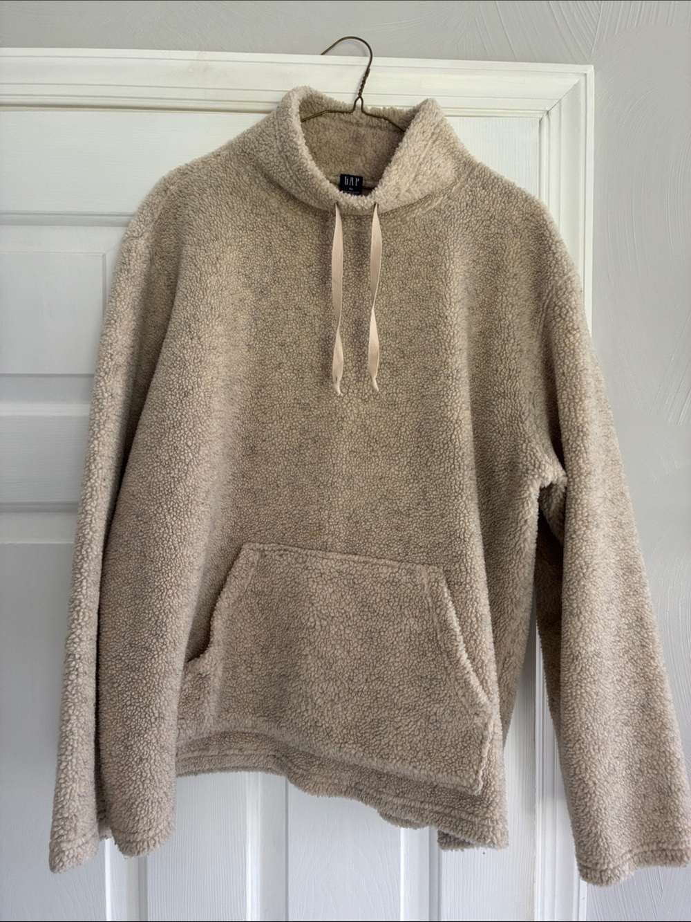 GAP Sherpa Turtleneck Pullover - Light Beige woman’s